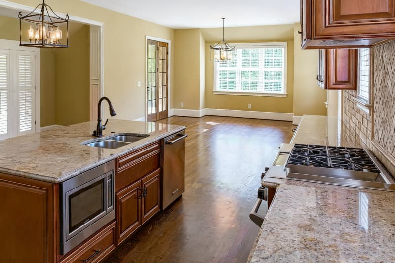 Solid oak cabinet with sleek design Solid oak cabinet with sleek design