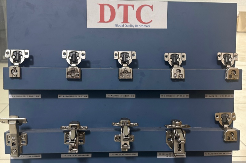 Luxury custom-designed Shaker framed kitchens