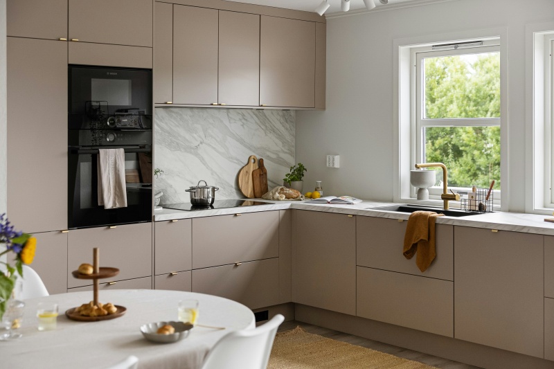 frameless shaker style kitchen cabinets