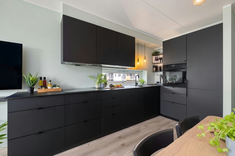 Functional modern kitchen storage ideas