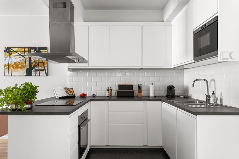 Environmental factors affecting white oak cabinets Environmental factors affecting white oak cabinets