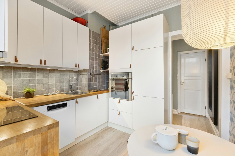 Customizable white frameless cabinet designs Customizable white frameless cabinet designs