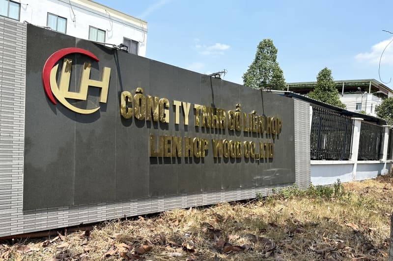 High-quality painted kitchen cabinets Vietnam