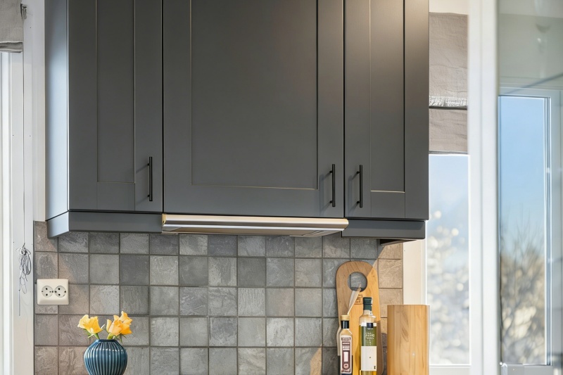 High-Quality Smoky Grey Kitchen Cabinetry High-Quality Smoky Grey Kitchen Cabinetry