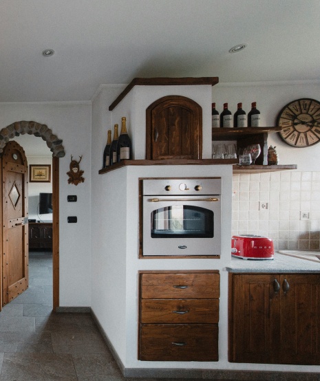 Classic flat panel kitchen cupboards