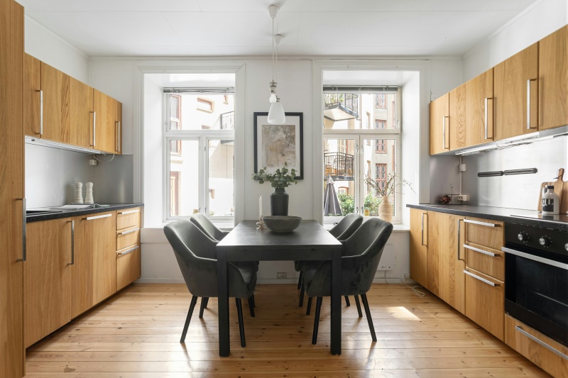 Flat Panel Cabinets Built for Durability