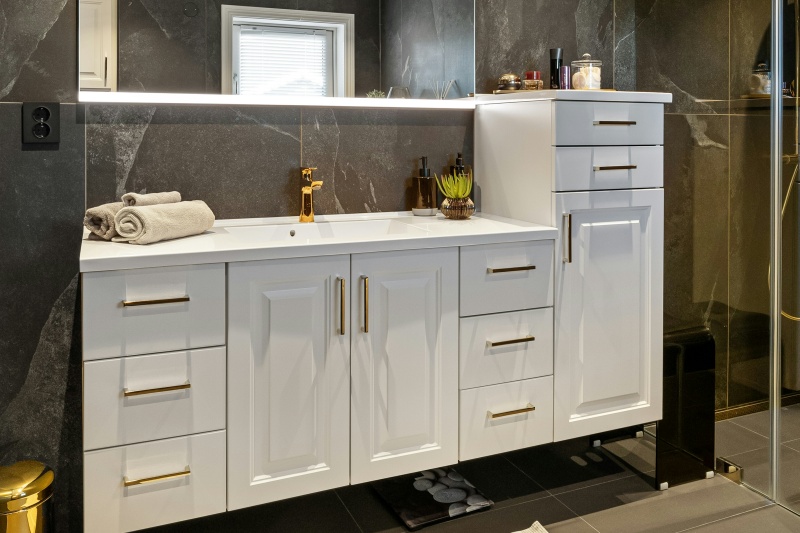 Bulk purchase bathroom vanity sets