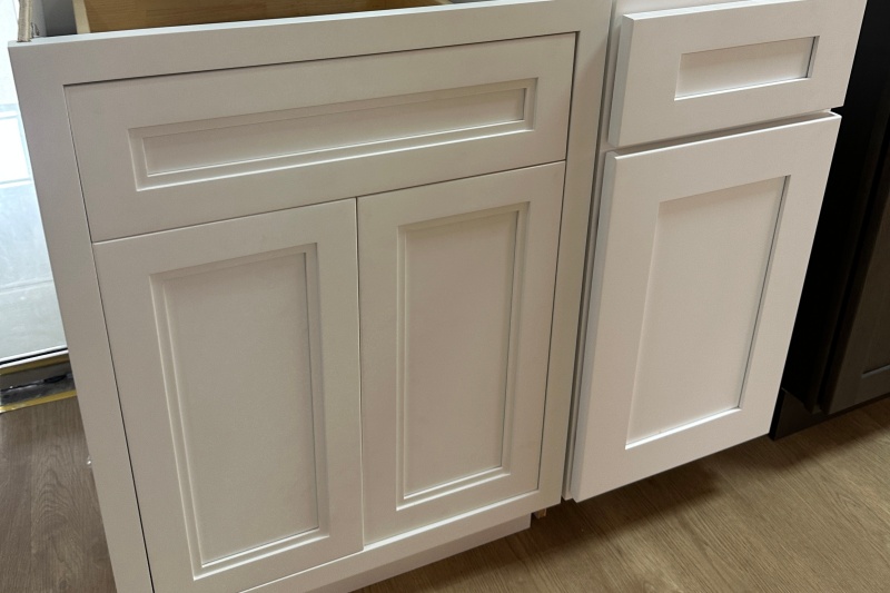 Double Shaker Doors in Walnut Finish