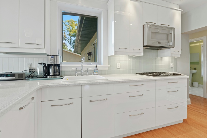 User-Friendly Cabinets Easy Installation