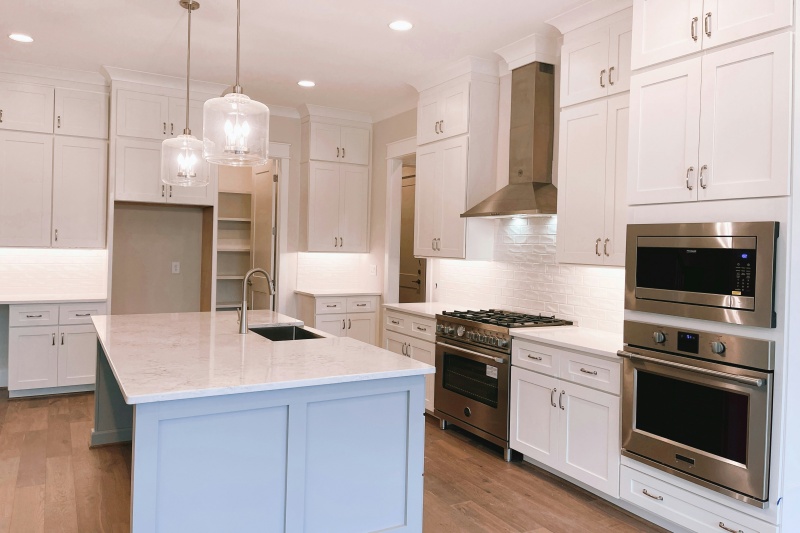 Durable thermofoil kitchen cabinet units