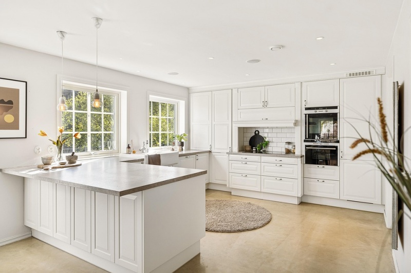 White Kitchen Cabinet Hardware Selection White Kitchen Cabinet Hardware Selection