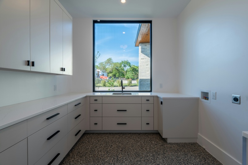 Factory direct cabinet customization solutions
