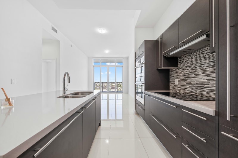 Affordable tailor-made kitchen cabinetry