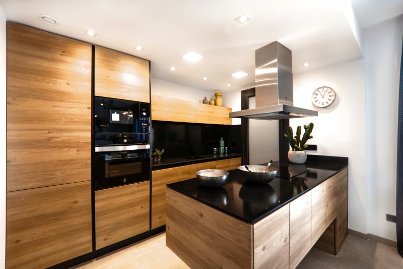 Bespoke kitchen cabinetry showcasing wood knots