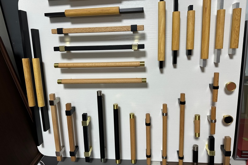 High-end pre-assembled shelving units
