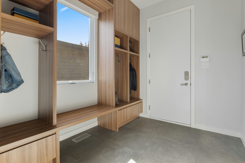 Customized mudroom built-in cabinets